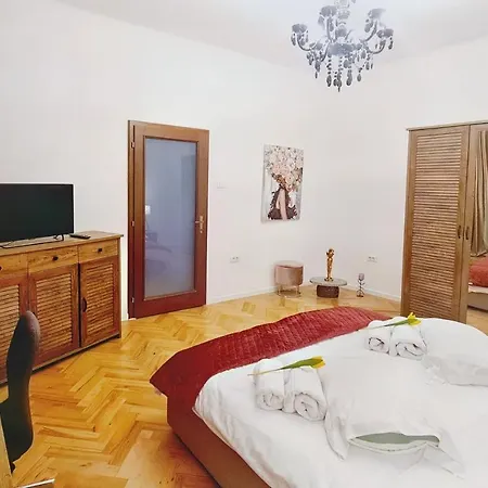 アパート Spacious 5* Luxury In Historic Center Free Parking