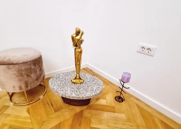 Spacious 5* Luxury In Historic Center Free Parking Cluj-Napoca